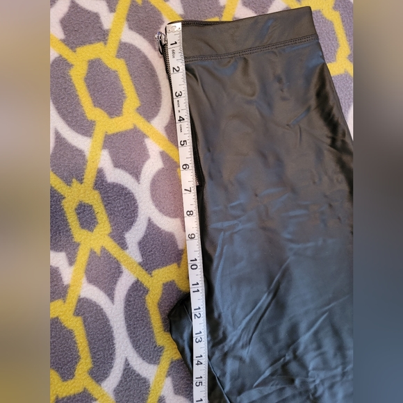 Faux leather pants - Picture 8 of 8